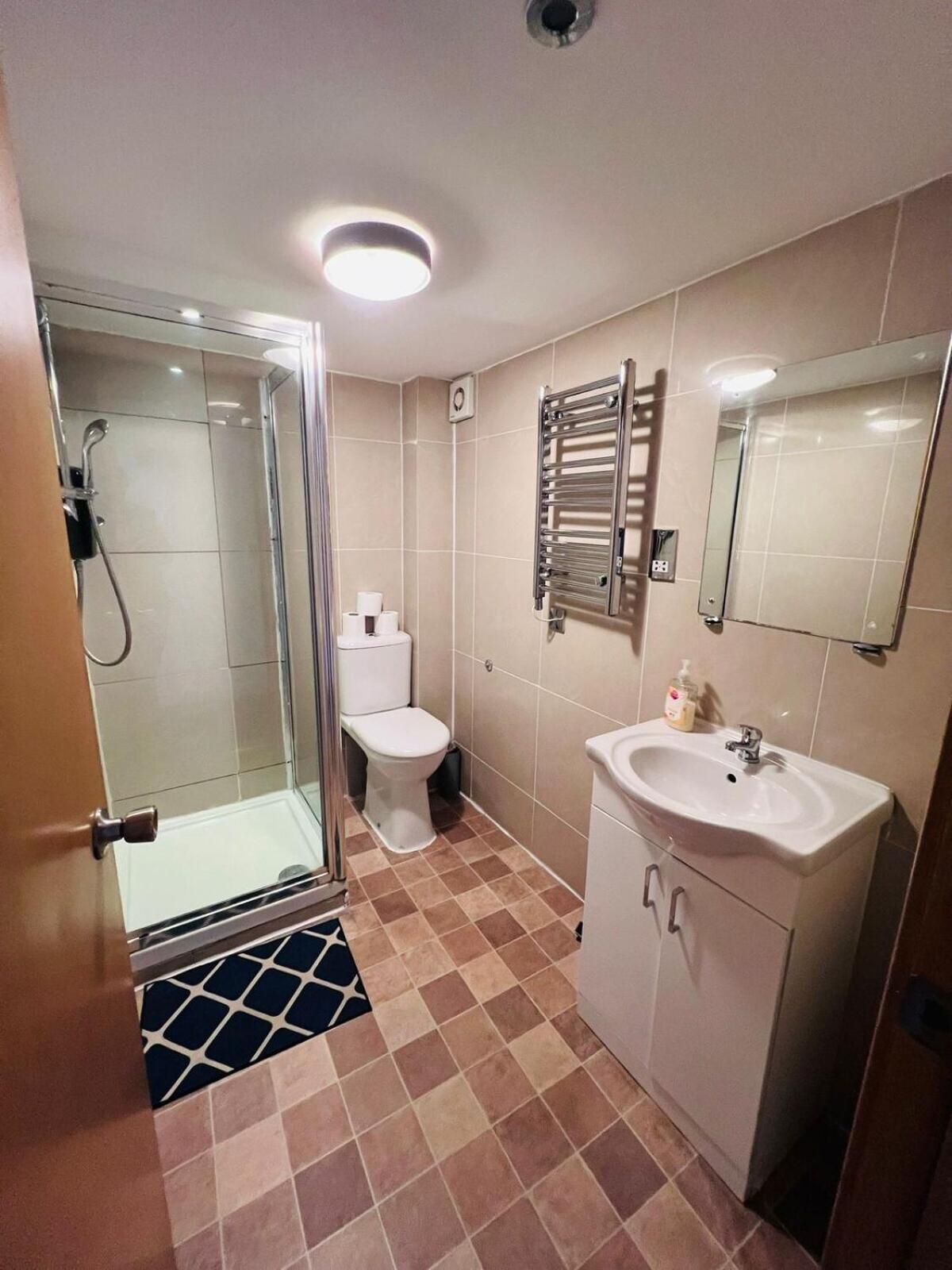 런던 F101-First Floor Flat Fits 3 Near Hyde Park 아파트 외부 사진
